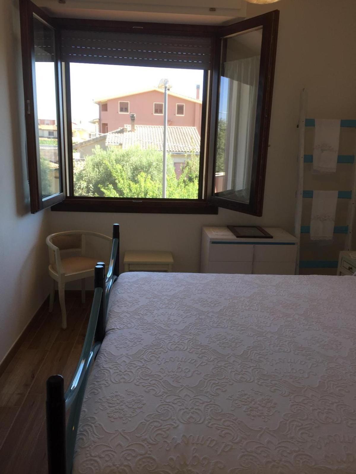 Casa Anita 32 Apartment Donigala Fenughedu Екстериор снимка
