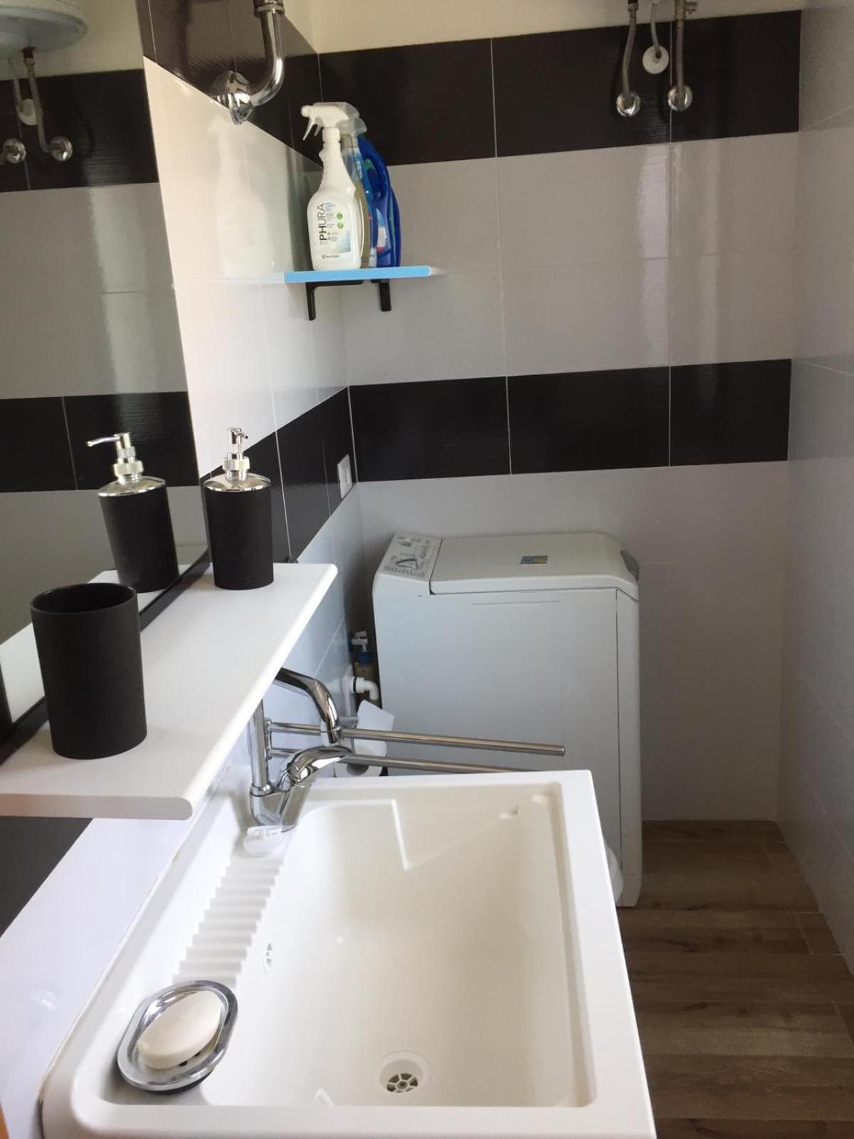 Casa Anita 32 Apartment Donigala Fenughedu Екстериор снимка