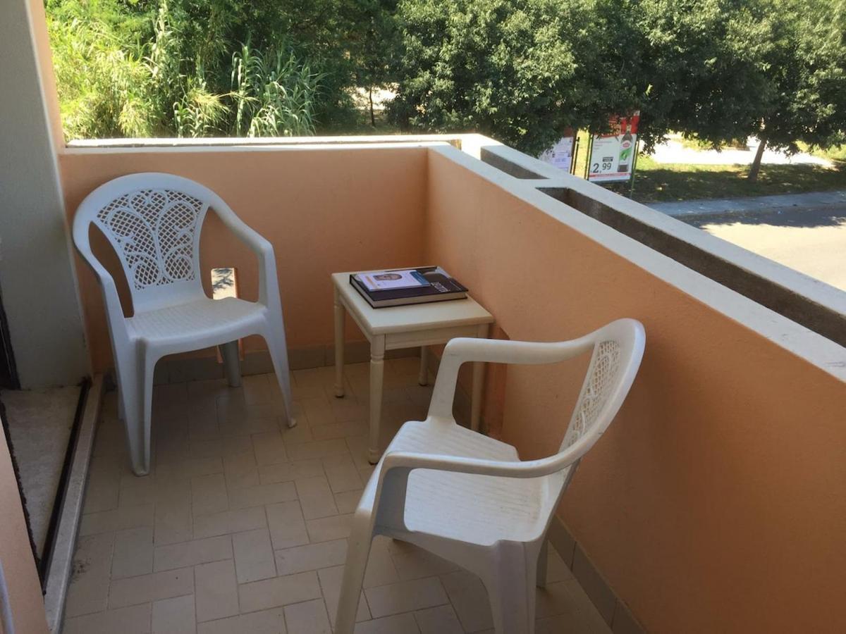 Casa Anita 32 Apartment Donigala Fenughedu Екстериор снимка