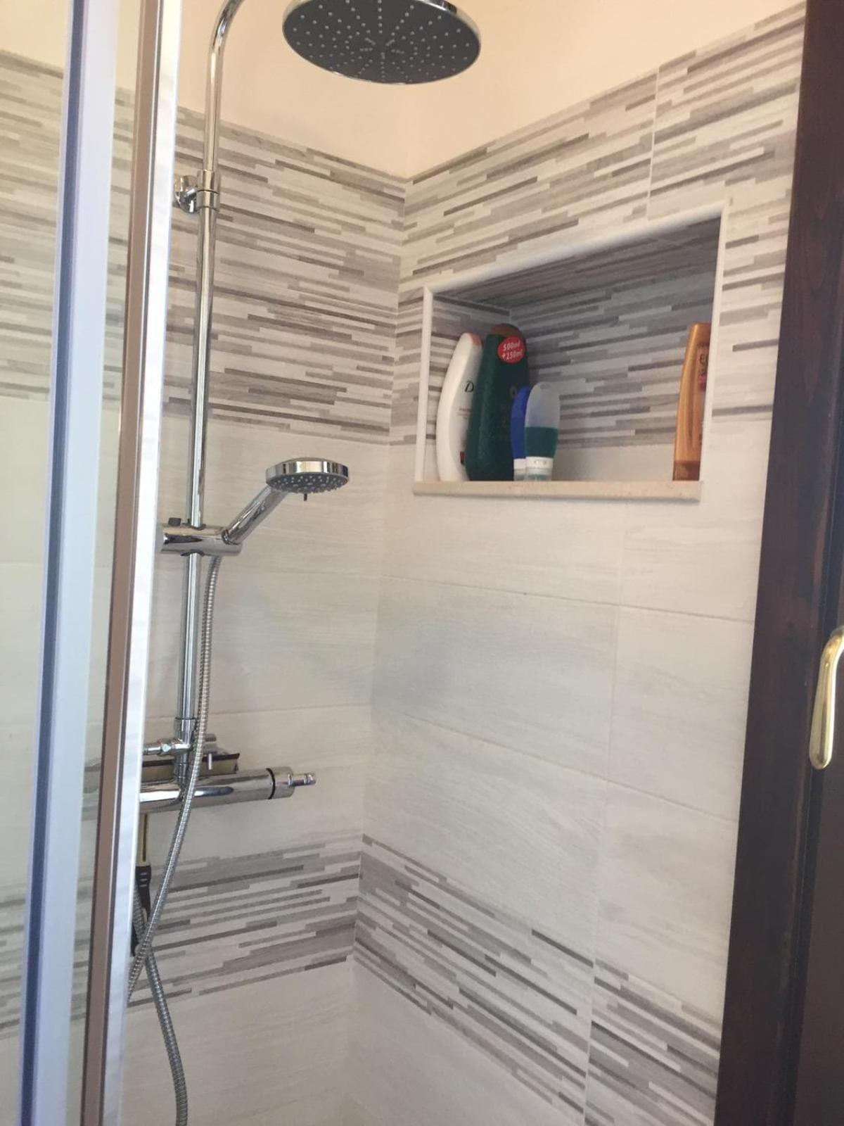 Casa Anita 32 Apartment Donigala Fenughedu Екстериор снимка